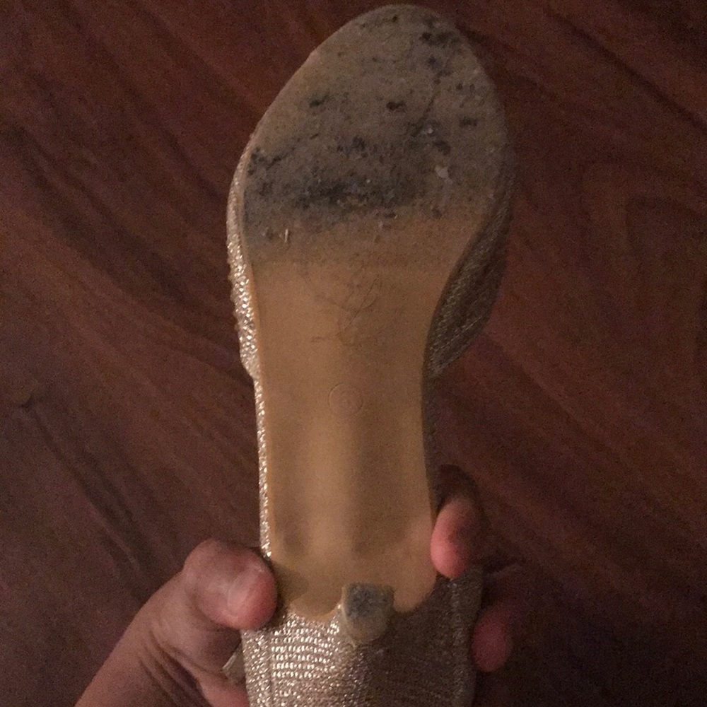 Heels - Picture 5 of 5